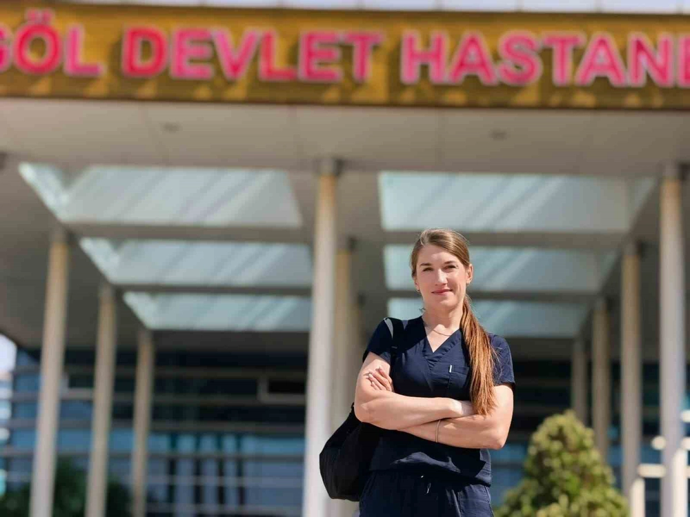 Hemşire Milli Bisikletçi Reyhan Yakışır Akdeniz Oyunları'nda Türkiye'yi Temsil Edecek
