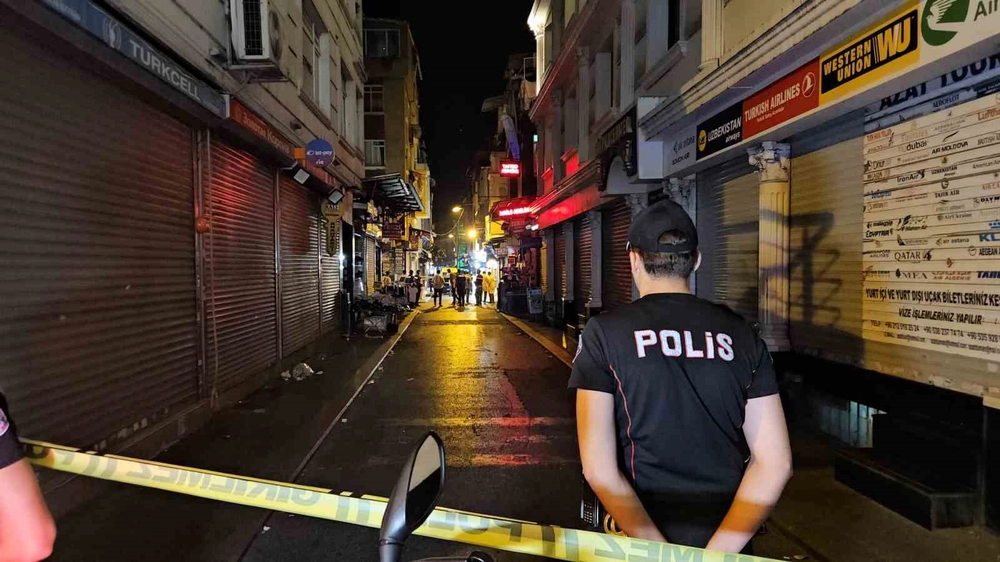 Fatih'te Esnaf Kavgası Kanlı Bitti: Bir Kişi Hayatını Kaybetti