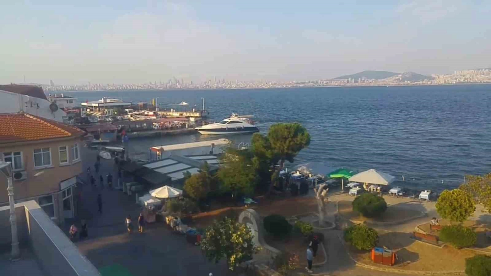 Adalar Açıklarında Son 24 Saatte 32 Deprem Kaydedildi