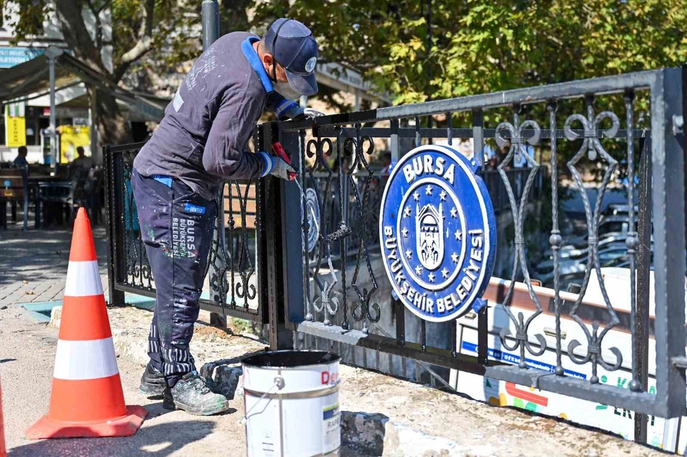 Büyükşehir Gölyazı'da Kapsamlı Bakım ve Temizlik Çalışması Başlattı
