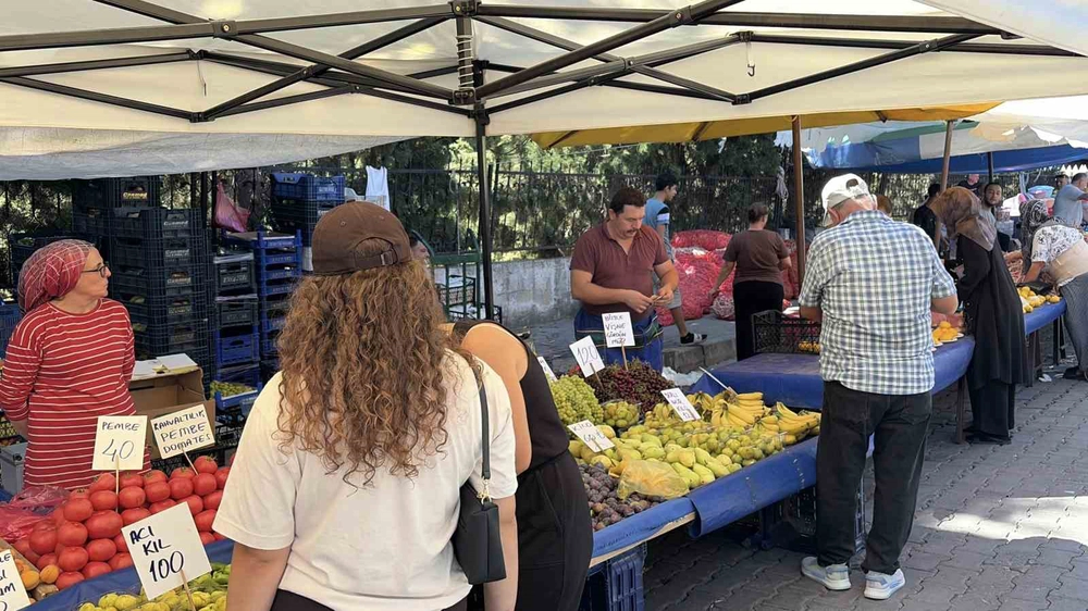Kırklareli'nde Semt Pazarlarında Fiyatlar Memnuniyet Veriyor