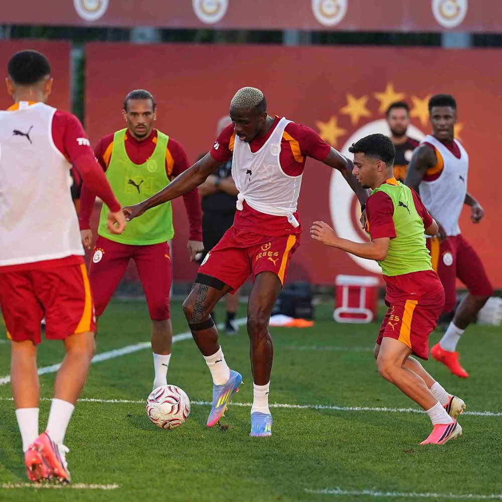 Galatasaray Göztepe Maçına Hazırlanmaya Başladı