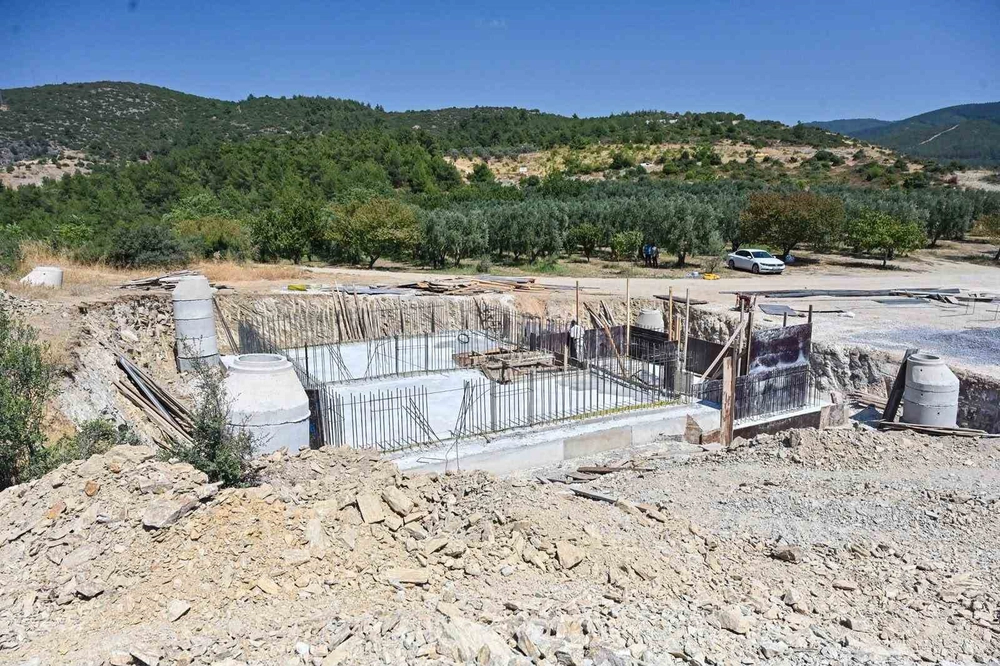 Bursa'da İçme Suyu Yatırımları Hız Kazandı İznik ve Orhangazi'ye Yeni Depolar