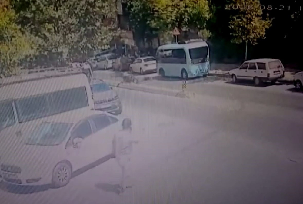 Kağıthane'de Yayaya Motosiklet Çarptı, Yaşlı Adam Hayatını Kaybetti