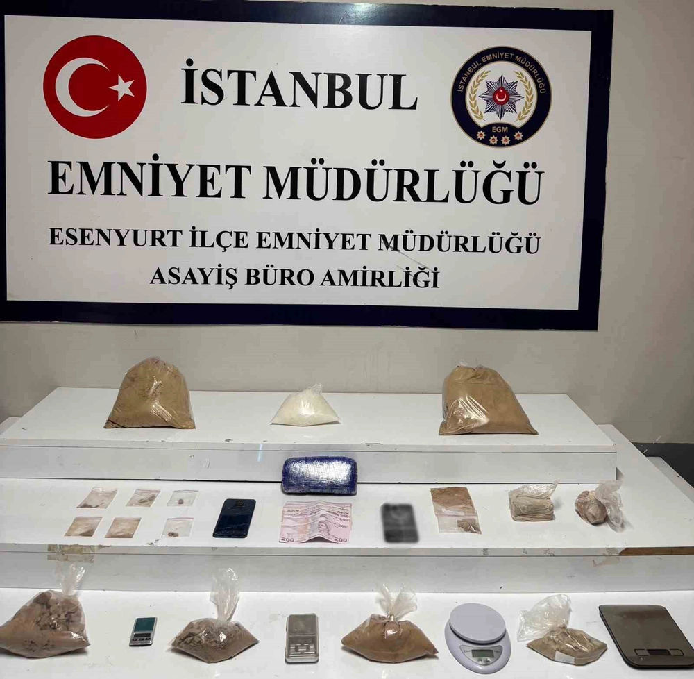 Esenyurt'ta Uyuşturucu Operasyonu: 7,5 Kilo Madde Ele Geçirildi