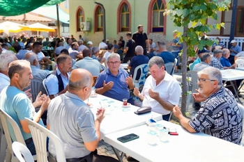Burhaniye Börezli'de Hatim Sevinci