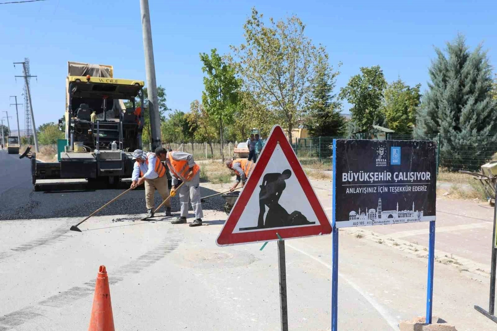 Bursa Büyükşehir Belediyesi Çalıkavak Yolunu Yeniledi