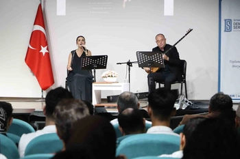 30 Ağustos Zafer Bayramı'nda Sanatçılar Denetimli Serbestlik Yükümlüleriyle Buluştu