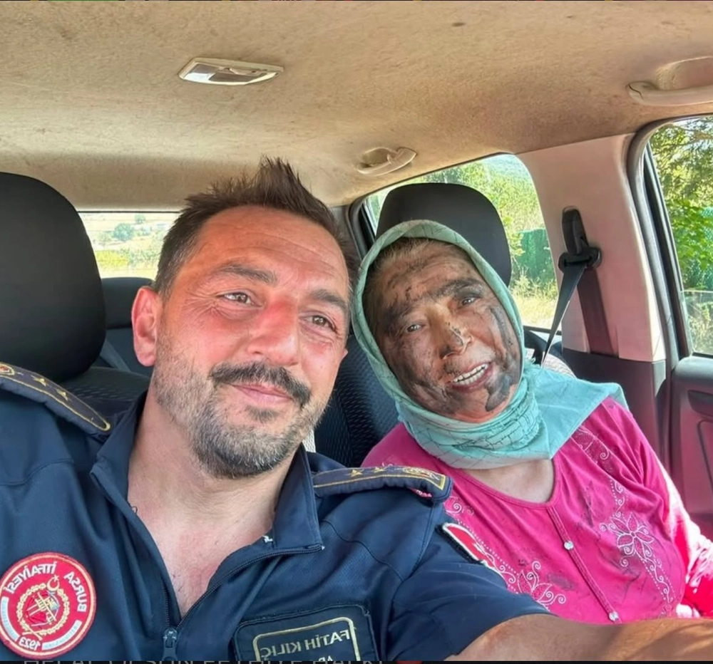 KOAH Hastası Hanife Teyze Yangına Müdahale Etti