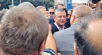 Özgür Özel Kocaeli Programında Esnaf ve Sanayicilerle Buluştu