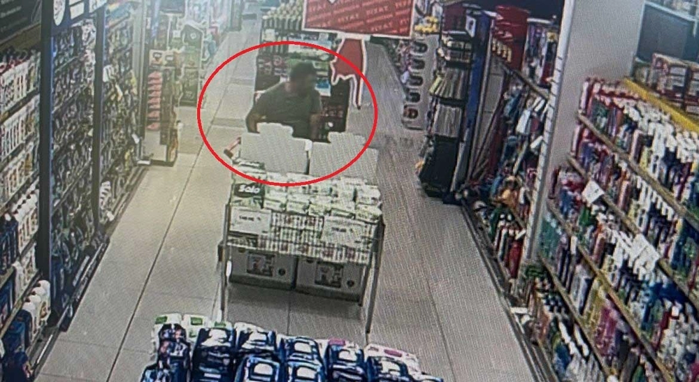 Marketten 440 Paket Sigara Çalan Şüpheli DOA Sırasında Bekleyip Kaçtı
