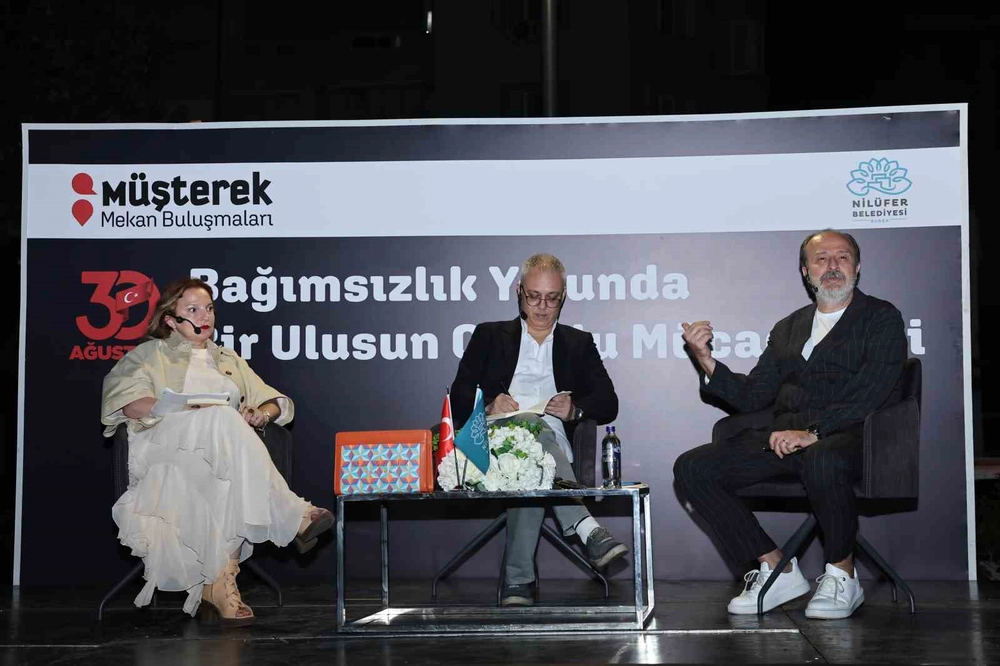 Müşterek Mekan Buluşmaları’nda Bağımsızlık ve Cumhuriyet Söyleşisi