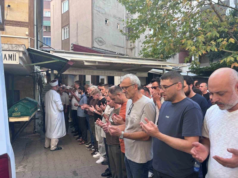 İznik Gölü'nde Dengesini Kaybeden Genç Hayatını Kaybetti