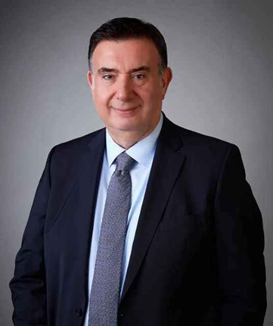 İş Bankası Grubunda Üst Yönetim Değişikliği Hakan Aran Şişecam Başkanı Oldu