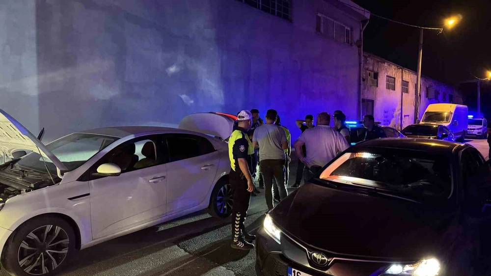 Çalıntı araç 10 kilometre kovalamacanın ardından yakalandı, 380 bin TL ceza kesildi