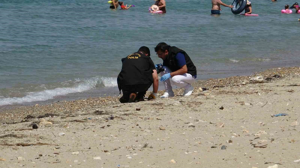 Çanakkale'de Plajda Savaş Kalıntısı Mühimmat Bulundu