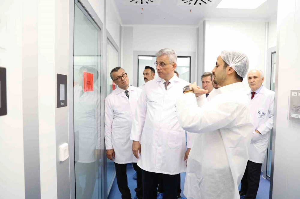 Bakan Memişoğlu Çerkezköy'de Sağlık Ürünleri Tesislerini Ziyaret Etti