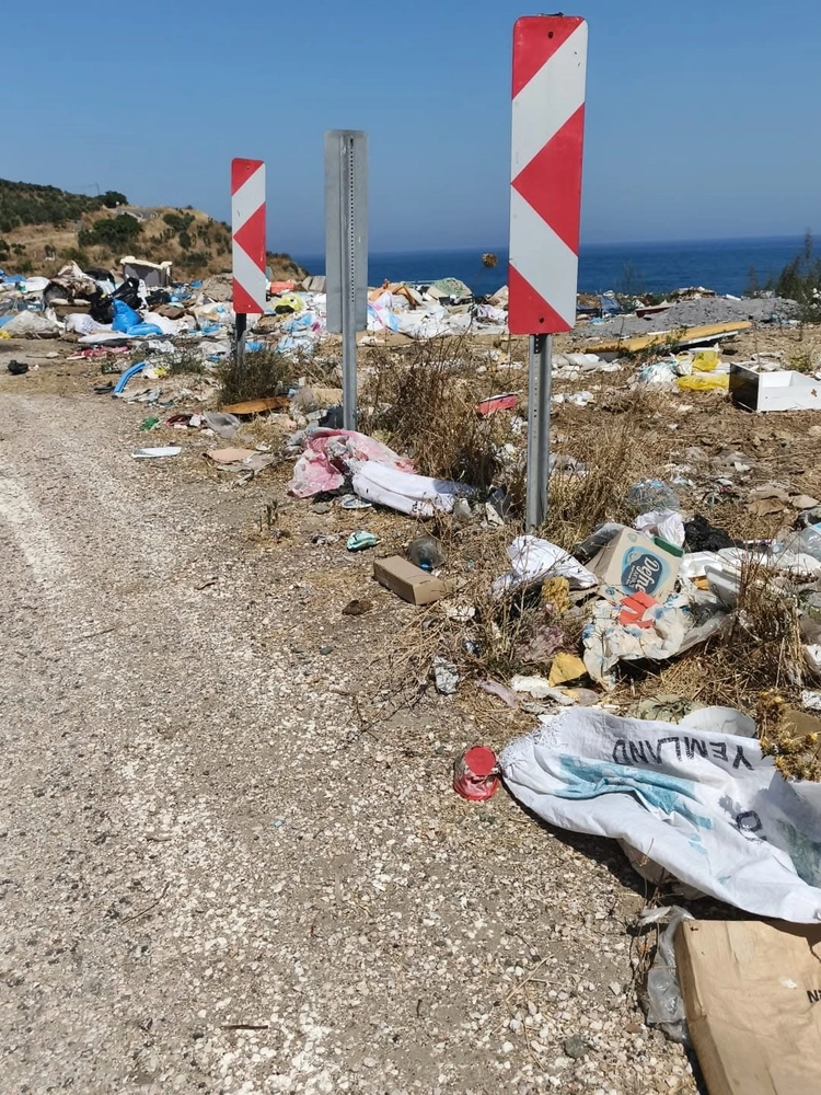 Kapıdağ Yarımadası'nda Çöp Sorunu Büyüyor: Vatandaşlar Yetkililere Sesleniyor