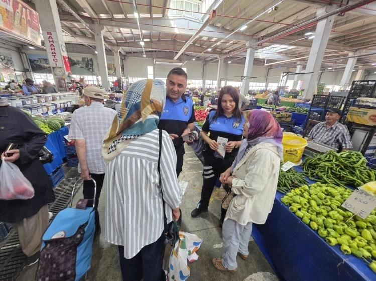 Bilecik Bozüyük'te pazarda sahte para ve dolandırıcılık uyarısı
