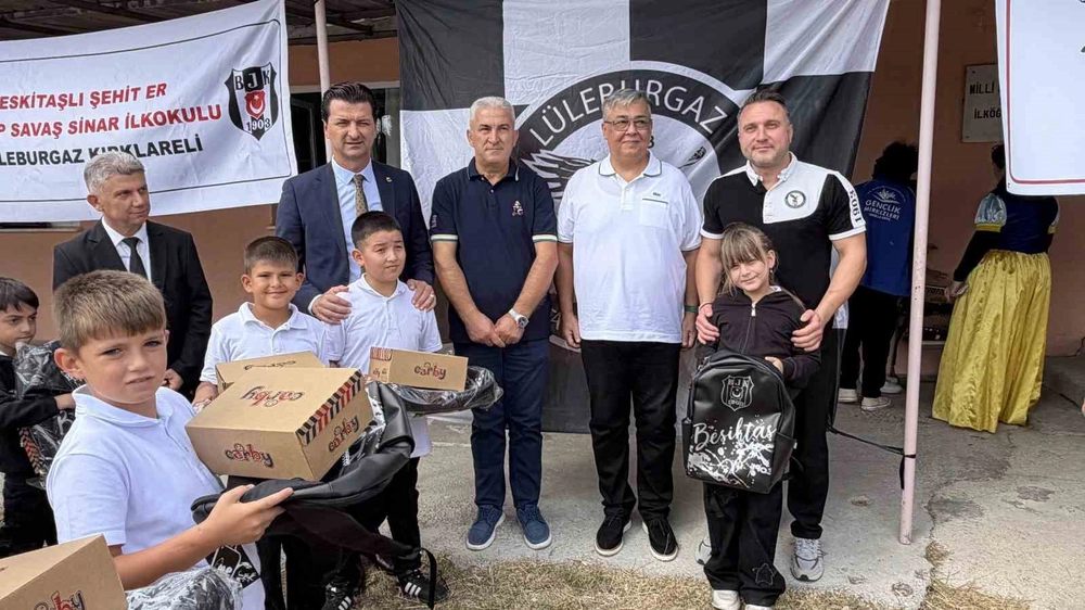 Beşiktaş'tan Lüleburgaz'da 50 öğrenciye eğitim desteği