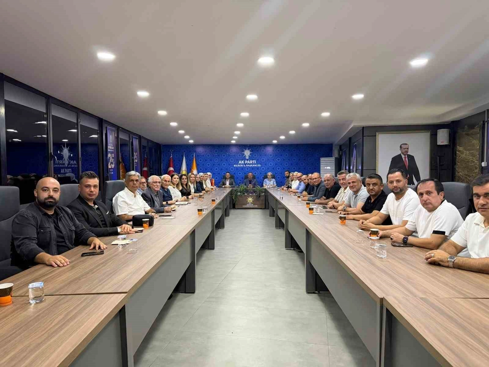 AK Parti Bilecik'te Haftalık İl Yönetim Kurulu Toplantısı Yapıldı