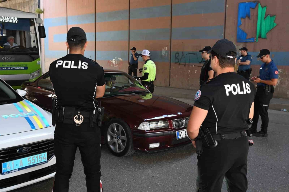 Kocaeli'de aranan 50 şahıs yakalandı