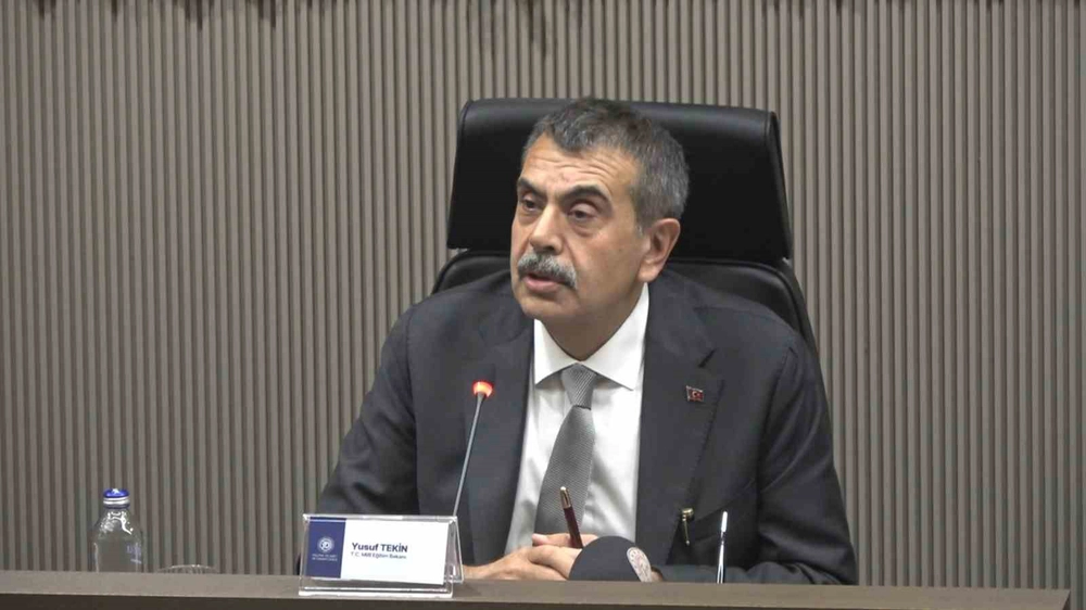Bakan Tekin Yalova'da mesleki eğitim ve sanayi buluşmasına katıldı