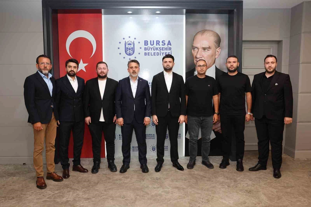 Bursaspor'a Büyükşehir Belediyesi'nden Kritik Sponsorluk Desteği