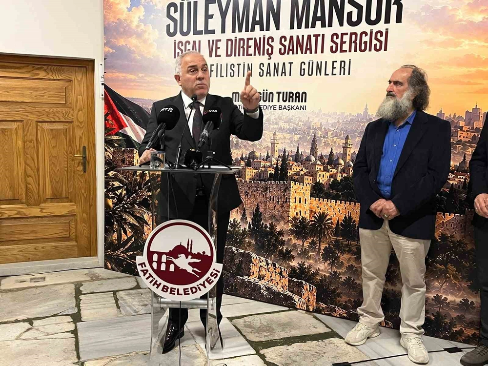 Fatih'te Filistin Direniş Sanatı Sergisi Açıldı