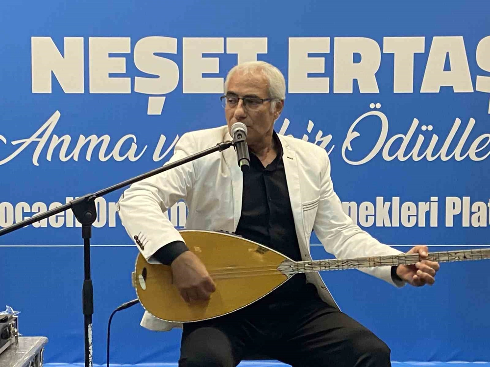 Neşet Ertaş’ın Mirası Kocaeli’de Şehir Ödülleri ile Taçlandı
