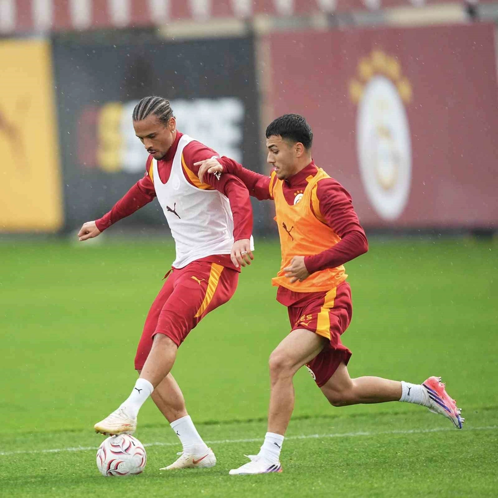 Galatasaray Kasımpaşa Maçı İçin Antrenman Kampına Girdi