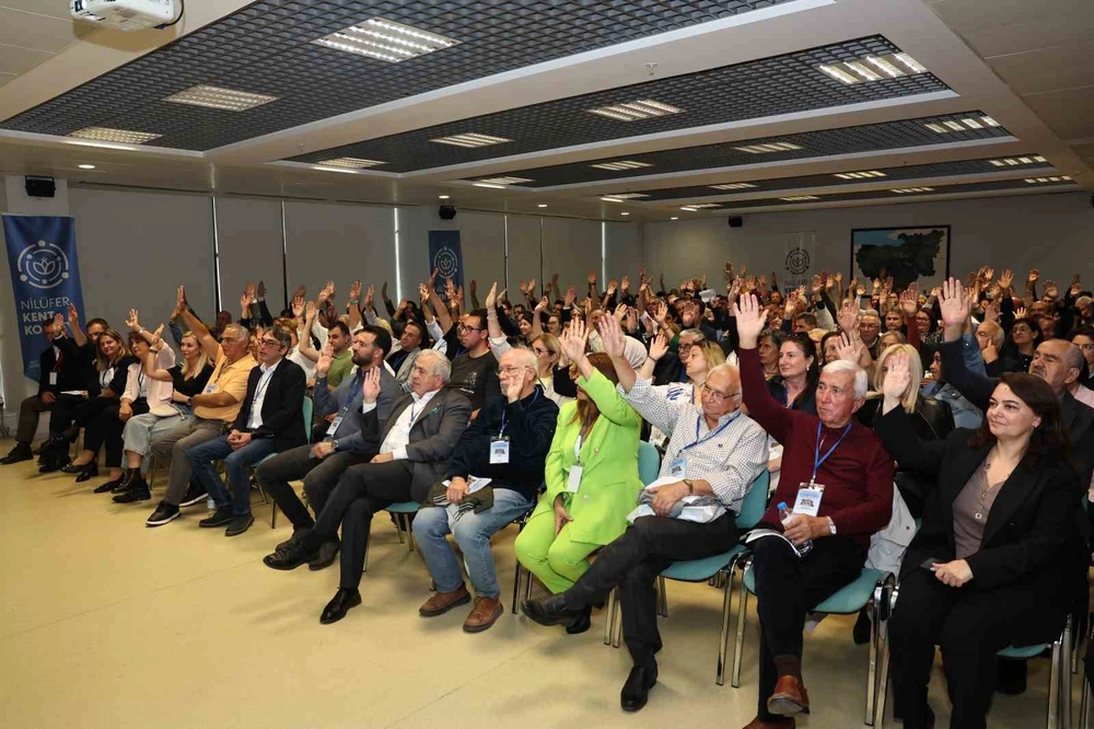 Nilüfer Kent Konseyi'nde Mustafa Berkay Aydın Yeniden Başkan Seçildi