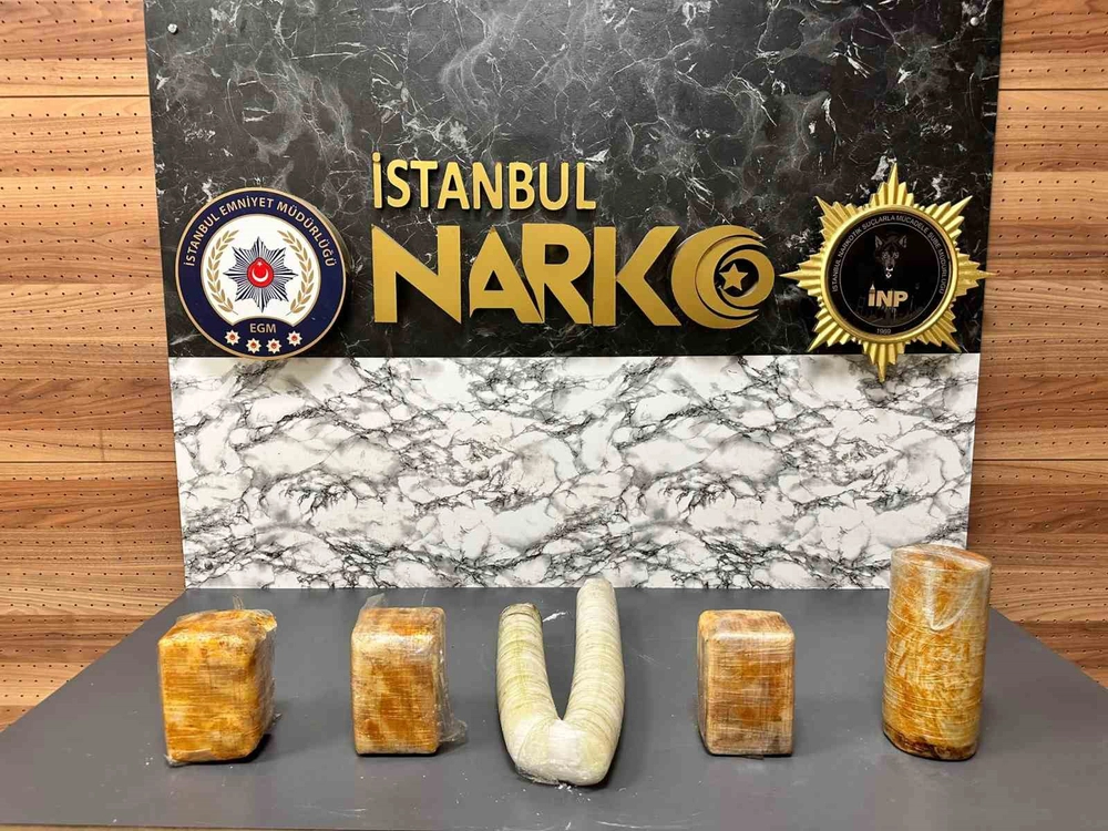 Sarıyer'de Kristal Metamfetamin Operasyonu: 8 Kilodan Fazla Uyuşturucu Ele Geçirildi