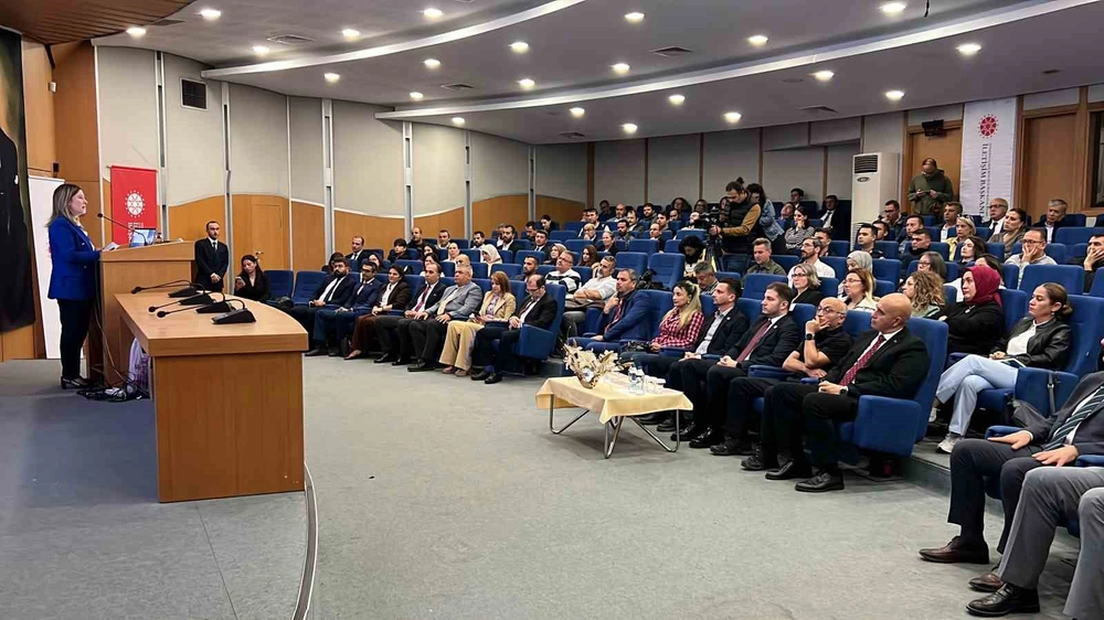 Çanakkale'de Kamu Kurumları İçin Güçlü İletişim Eğitimi Başladı