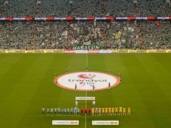 Bursaspor İstanbulspor’u 4-0’la Geçti