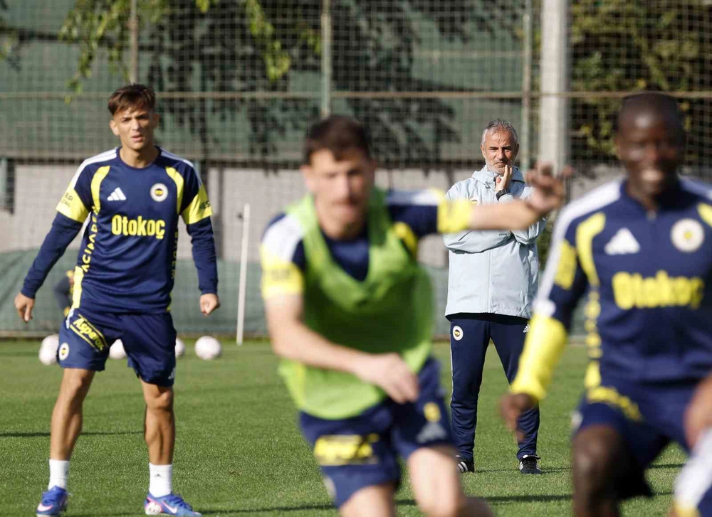 Fenerbahçe Çaykur Rizespor Mücadelesi İçin Sahaya İndi