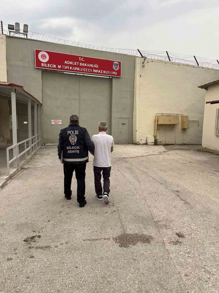 Bilecik'te Kömürlükte Saklanan ve Uzun Süreli Hapis Cezası Bulunan Şahıs Yakalandı