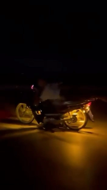 Bursa'da Motosiklet Sürücüsünün Tehlikeli Yolculuğu Kamerada