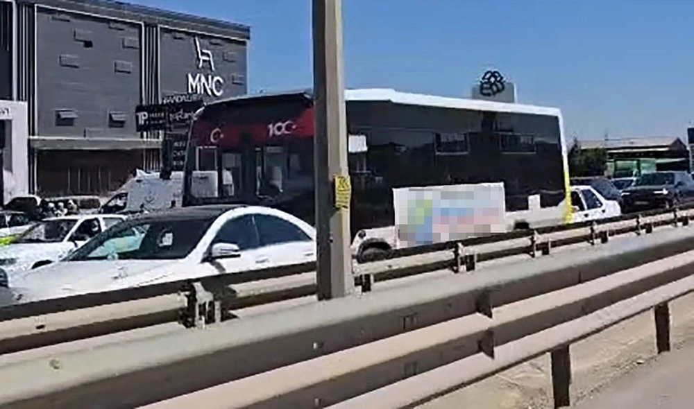 İnegöl'de zincirleme kaza: 7 yaşındaki çocuk yaralandı