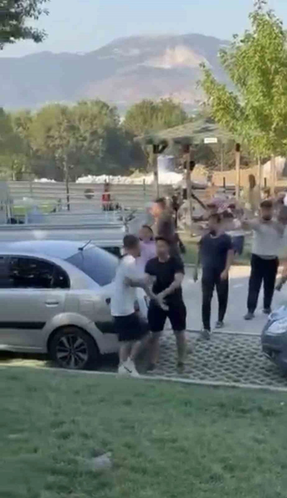 Bursa'da Piknik Kavgası Savaş Alanına Çevirdi