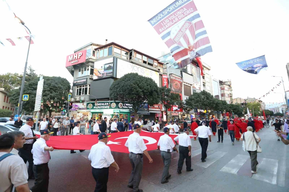 İnegöl’ün Kurtuluşunun 104. Yıl Dönümü Coşkuyla Kutlandı